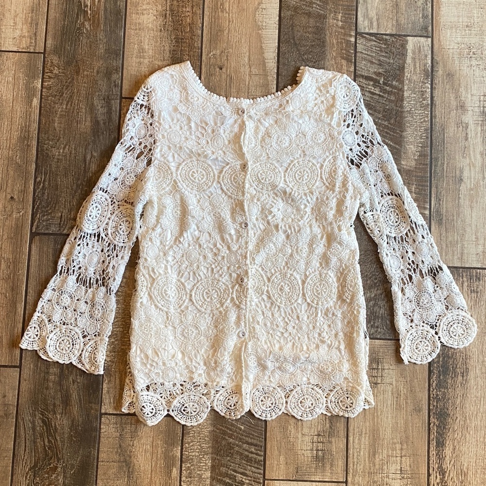 Laffaire Elegant Cream Lace Top ๐ - Picture 2 of 11
